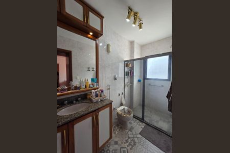 Apartamento à venda com 181m², 3 quartos e 2 vagasBanheiro Suíte 