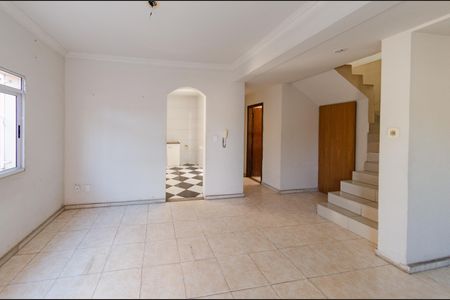 Casa à venda com 200m², 3 quartos e 1 vagaSala