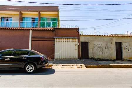 Casa à venda com 200m², 3 quartos e 1 vagaFachada