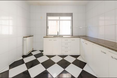 Casa à venda com 200m², 3 quartos e 1 vagaCozinha