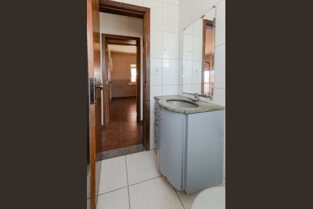 Casa à venda com 200m², 3 quartos e 1 vagaBanheiro social