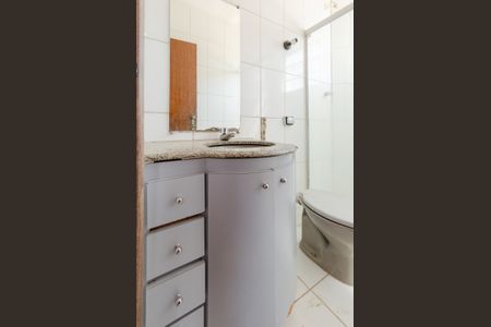 Casa à venda com 200m², 3 quartos e 1 vagaBanheiro social