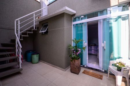 Casa à venda com 260m², 4 quartos e 2 vagasQuintal