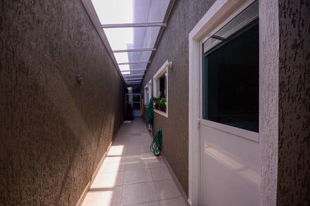 Casa à venda com 260m², 4 quartos e 2 vagasCorredor Lateral