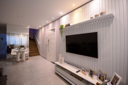 Sala de casa à venda com 4 quartos, 260m² em Vila Moinho Velho, São Paulo