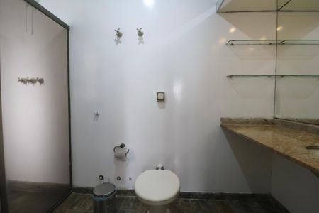 Apartamento para alugar com 260m², 4 quartos e 3 vagasBanheiro da Suíte 4