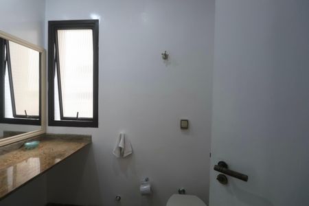 Apartamento para alugar com 260m², 4 quartos e 3 vagasBanheiro da Suíte 2