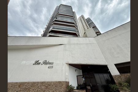 Apartamento para alugar com 260m², 4 quartos e 3 vagasFachada