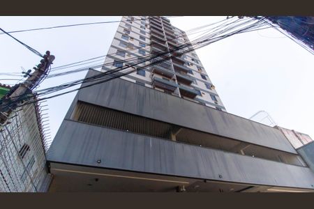 Apartamento à venda com 75m², 2 quartos e 1 vaga Apartamento à venda com 75m², 2 quartos e 1 vagaFachada