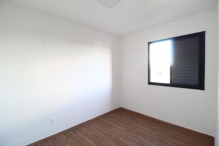 Quarto 2 de apartamento para alugar com 2 quartos, 62m² em Grand Ville, Uberlândia