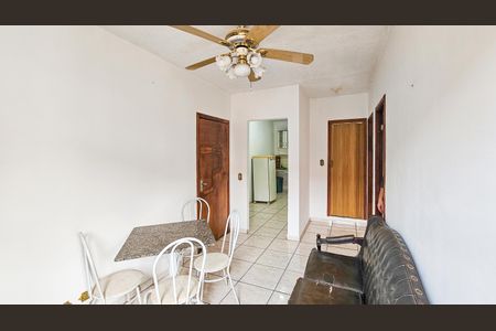 Sala de casa à venda com 2 quartos, 50m² em São Pedro, Osasco