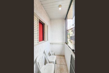 Sacada de casa à venda com 2 quartos, 50m² em São Pedro, Osasco