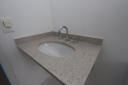 Apartamento à venda com 121m², 3 quartos e 2 vagasBanheiro da Suíte 2