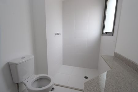 Apartamento à venda com 121m², 3 quartos e 2 vagasBanheiro da Suíte 1