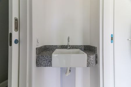 Studio para alugar com 32m², 1 quarto e sem vaga Studio para alugar com 32m², 1 quarto e sem vagaBanheiro