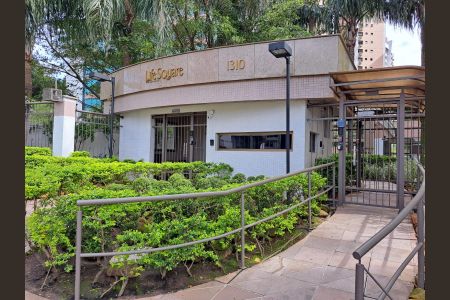 Apartamento para alugar com 245m², 3 quartos e 3 vagasFachada e Portaria