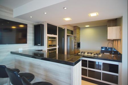 Apartamento para alugar com 245m², 3 quartos e 3 vagasCobertura - Espaço Gourmet