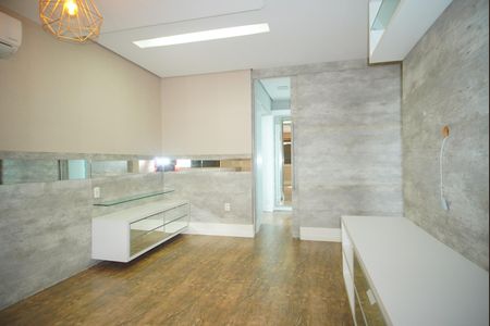 Apartamento para alugar com 245m², 3 quartos e 3 vagasSuíte