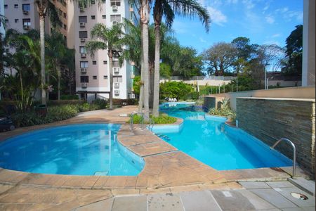 Apartamento para alugar com 245m², 3 quartos e 3 vagasÁrea Comum - Piscina