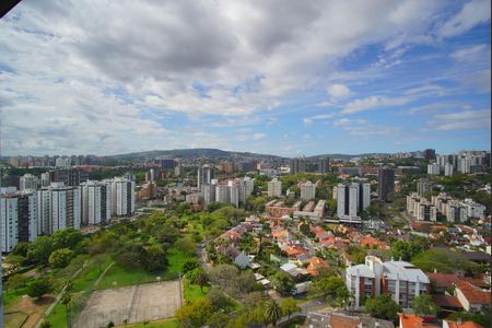Apartamento para alugar com 245m², 3 quartos e 3 vagasCobertura - Vista