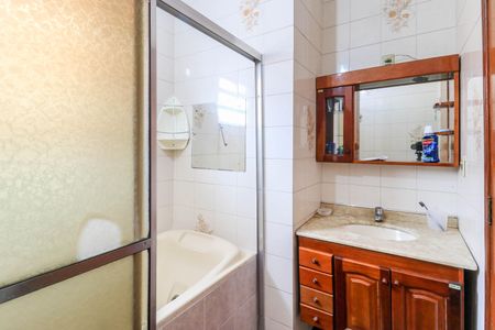 Casa à venda com 503m², 7 quartos e 6 vagasCasa 1 - Banheiro Social