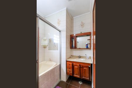 Casa à venda com 503m², 7 quartos e 6 vagasCasa 1 - Banheiro Social