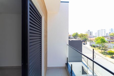 Sacada de casa à venda com 3 quartos, 104m² em Quinta da Paineira, São Paulo