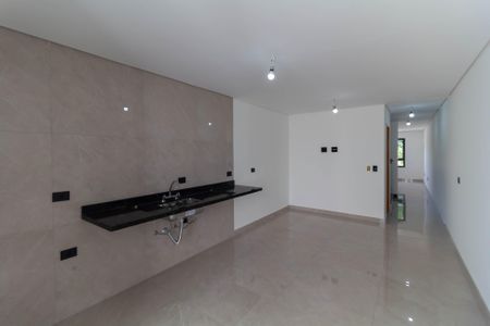 Casa à venda com 104m², 3 quartos e 2 vagas Casa à venda com 104m², 3 quartos e 2 vagasCozinha