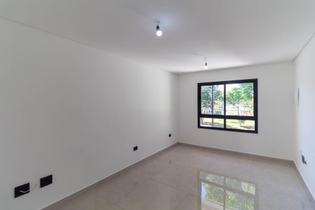 Casa à venda com 104m², 3 quartos e 2 vagas Casa à venda com 104m², 3 quartos e 2 vagasSala