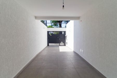Casa à venda com 104m², 3 quartos e 2 vagas Casa à venda com 104m², 3 quartos e 2 vagasGaragem