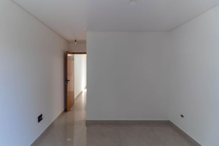 Casa à venda com 104m², 3 quartos e 2 vagas Casa à venda com 104m², 3 quartos e 2 vagas Suíte