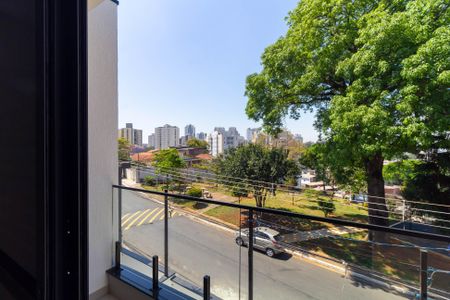 Sacada de casa à venda com 3 quartos, 104m² em Quinta da Paineira, São Paulo