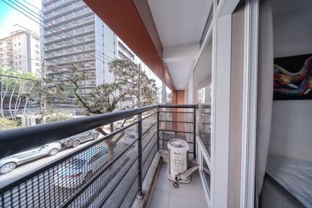 Apartamento à venda com 38m², 1 quarto e sem vaga Apartamento à venda com 38m², 1 quarto e sem vagaSacada