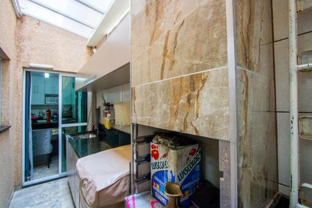 Apartamento à venda com 92m², 2 quartos e 1 vagaÁrea comum