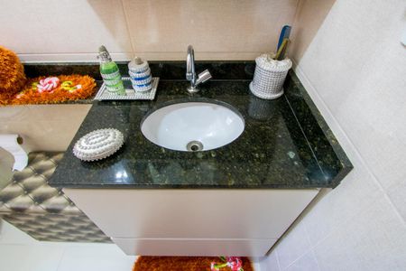 Apartamento à venda com 92m², 2 quartos e 1 vagaBanheiro da Suíte