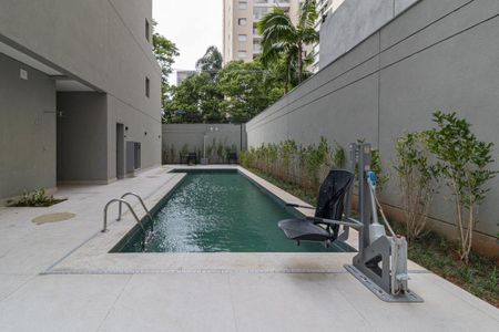 Studio à venda com 24m², 1 quarto e sem vagaÁrea comum - Piscina