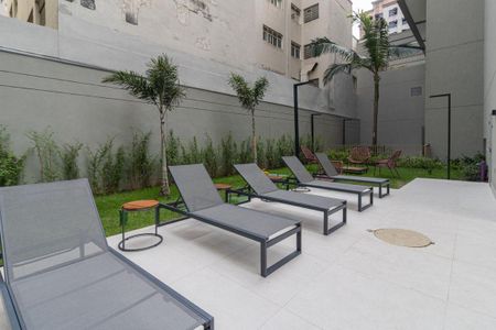 Studio à venda com 24m², 1 quarto e sem vagaÁrea comum - Piscina