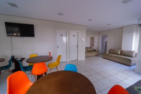 Apartamento para alugar com 46m², 2 quartos e 1 vagaÁrea comum - Salão de festas