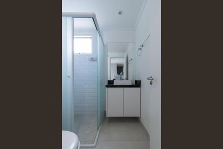 Apartamento para alugar com 61m², 1 quarto e 1 vaga Apartamento para alugar com 61m², 1 quarto e 1 vagaBanheiro da Suíte