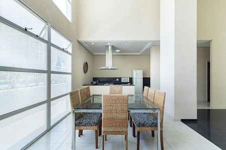 Apartamento para alugar com 61m², 1 quarto e 1 vaga Apartamento para alugar com 61m², 1 quarto e 1 vagaÁrea comum - Salão de Festas