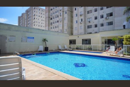 Apartamento para alugar com 48m², 2 quartos e 1 vaga Apartamento para alugar com 48m², 2 quartos e 1 vagaÁrea comum - Piscina