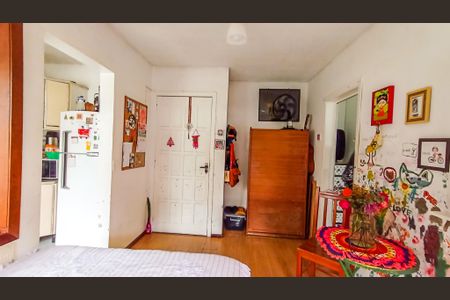 Sala de apartamento à venda com 1 quarto, 43m² em Santo Antônio, Porto Alegre