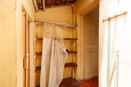 Casa à venda com 73m², 2 quartos e 1 vagaÁrea de Serviço