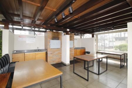 Apartamento à venda com 58m², 2 quartos e 1 vagaÁrea comum