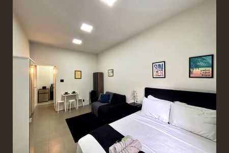 Sala/quarto de apartamento à venda com 1 quarto, 35m² em Copacabana, Rio de Janeiro