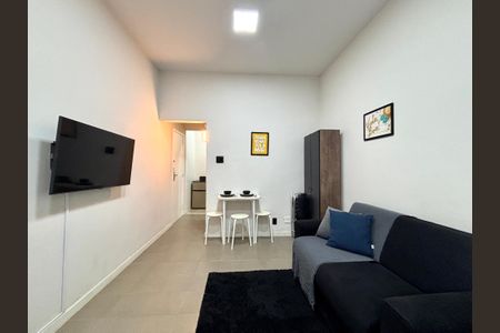 Sala/quarto de apartamento à venda com 1 quarto, 35m² em Copacabana, Rio de Janeiro