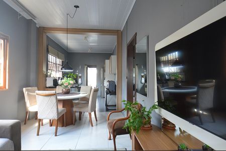 Casa para alugar com 100m², 2 quartos e 4 vagasSala