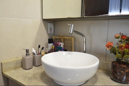 Casa para alugar com 100m², 2 quartos e 4 vagasBanheiro da Suíte - Cuba