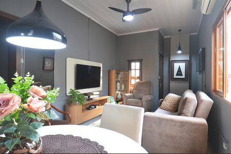 Casa para alugar com 100m², 2 quartos e 4 vagasSala