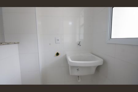 Apartamento para alugar com 68m², 2 quartos e 1 vagaÁrea de Serviço